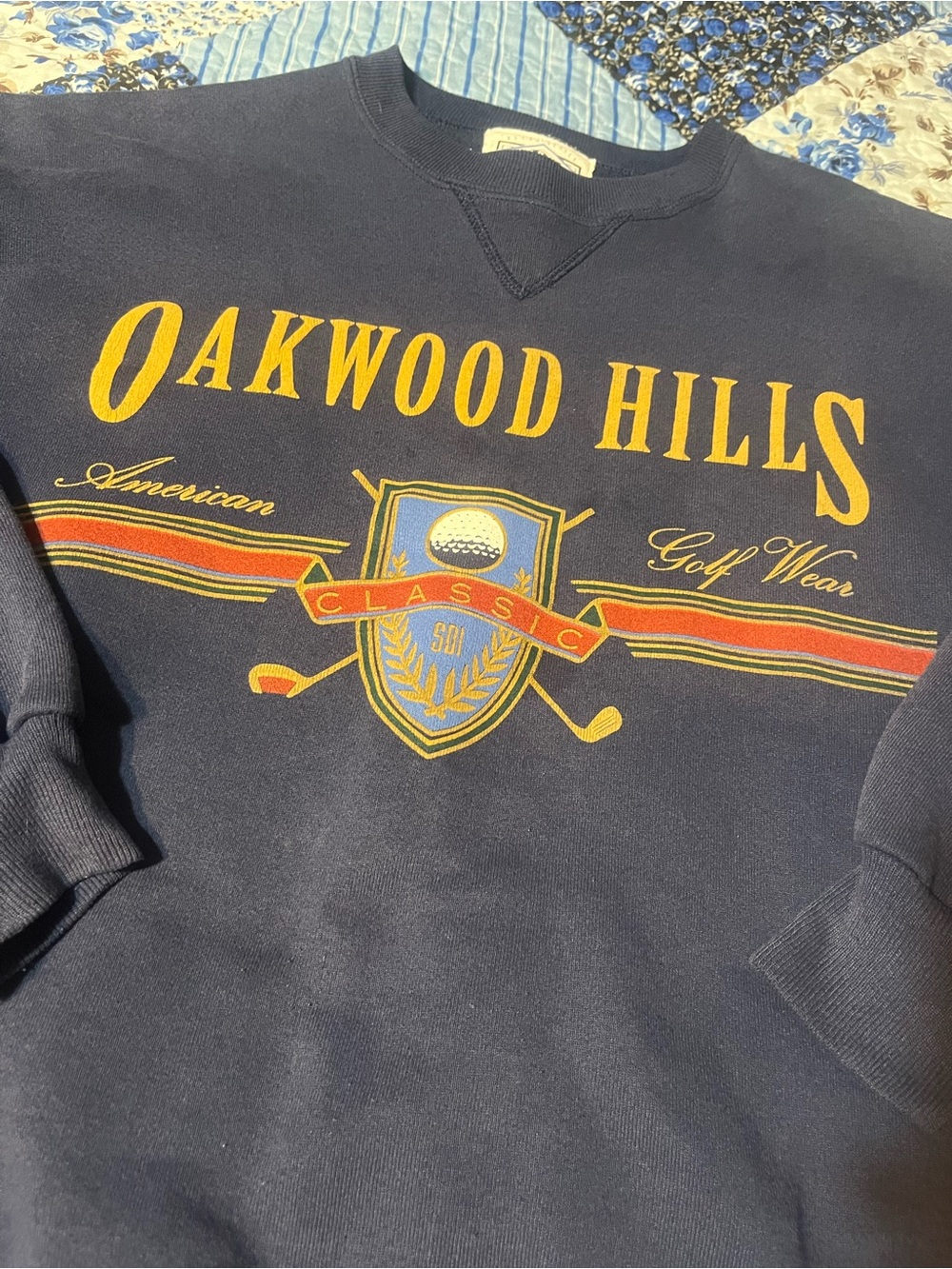 VINTAGE Oakwood Hills Golf Sweatshirt Mens Large Made in USA